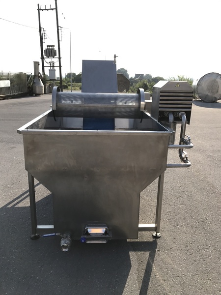 ELEVATOR - WASHER WITH TANK  

 Photo 2
