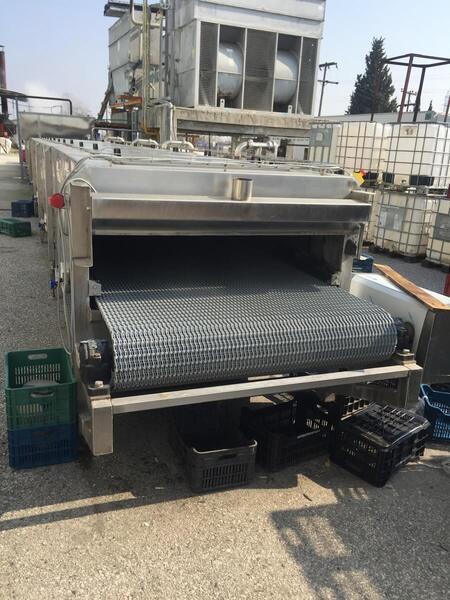 FLOW PASTEURIZING MACHINE FOR JARS - CANS / EXHAUSTER / STEAM TUNNEL   Photo 2
