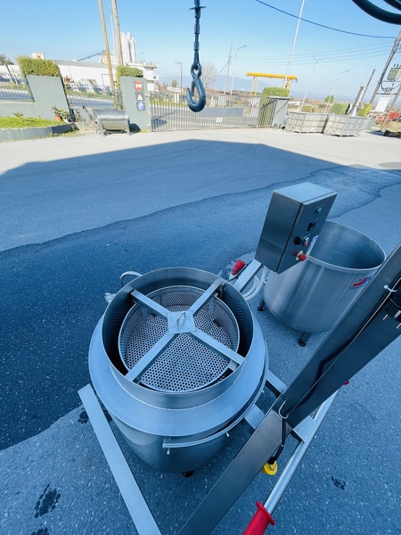 250lt JAR PASTEURIZER WITH IMMERSION BASKET   Photo 22