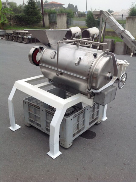 PULP MACHINE FOR PRODUCT PASTE-PULP, MODEL RAF  

 Photo 5