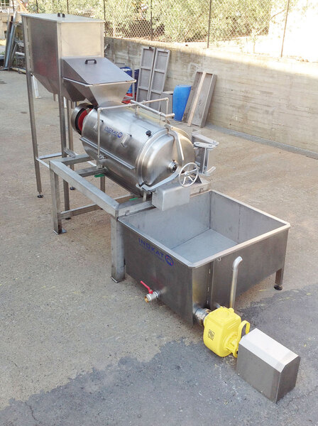 PULP MACHINE FOR PRODUCT PASTE-PULP, MODEL RAF  

 Photo 3